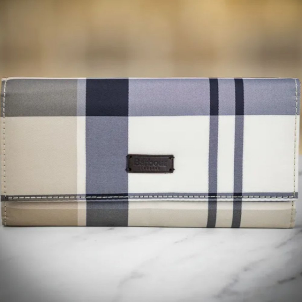 Barbour Witford Tartan Purse/ Wallet in Rosewood size 7.5" x 4" Wonderful Gift!